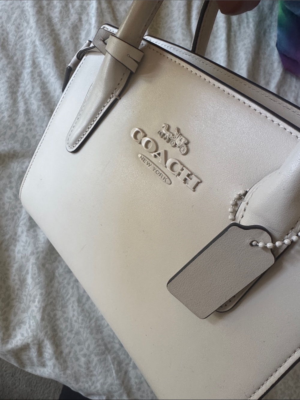 COACH Andrea Carryall Bag - Picture 4 of 6